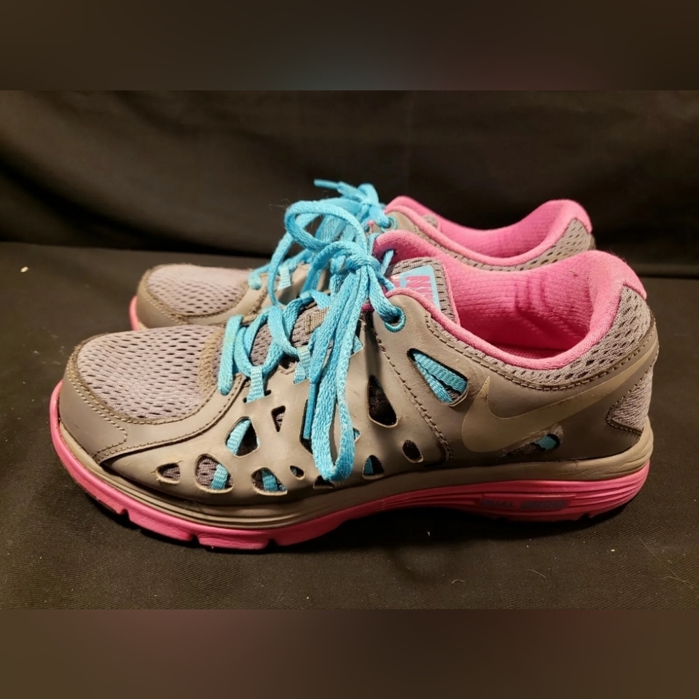 ❤️ NIKE Women's Dual Fusion Run 2 Running Training Shoes Gray/Pink/Blue Size 6.5